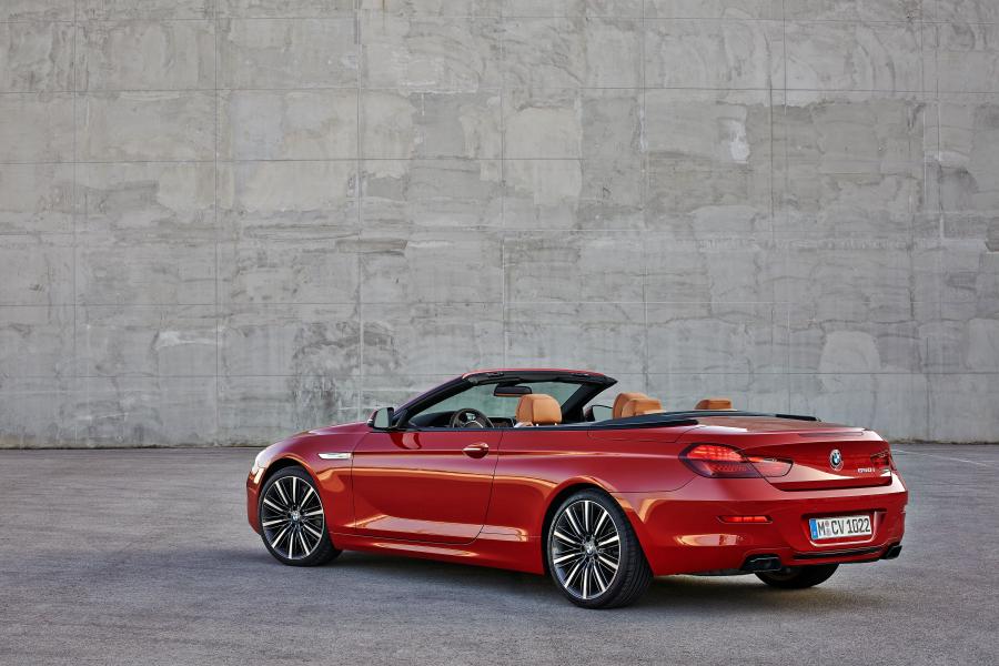  BMW 650i Convertible 2015 года  (фото 5 из 49)